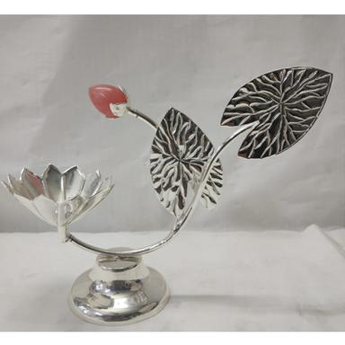 6x6 2-Lotus Leaf Candle Stand